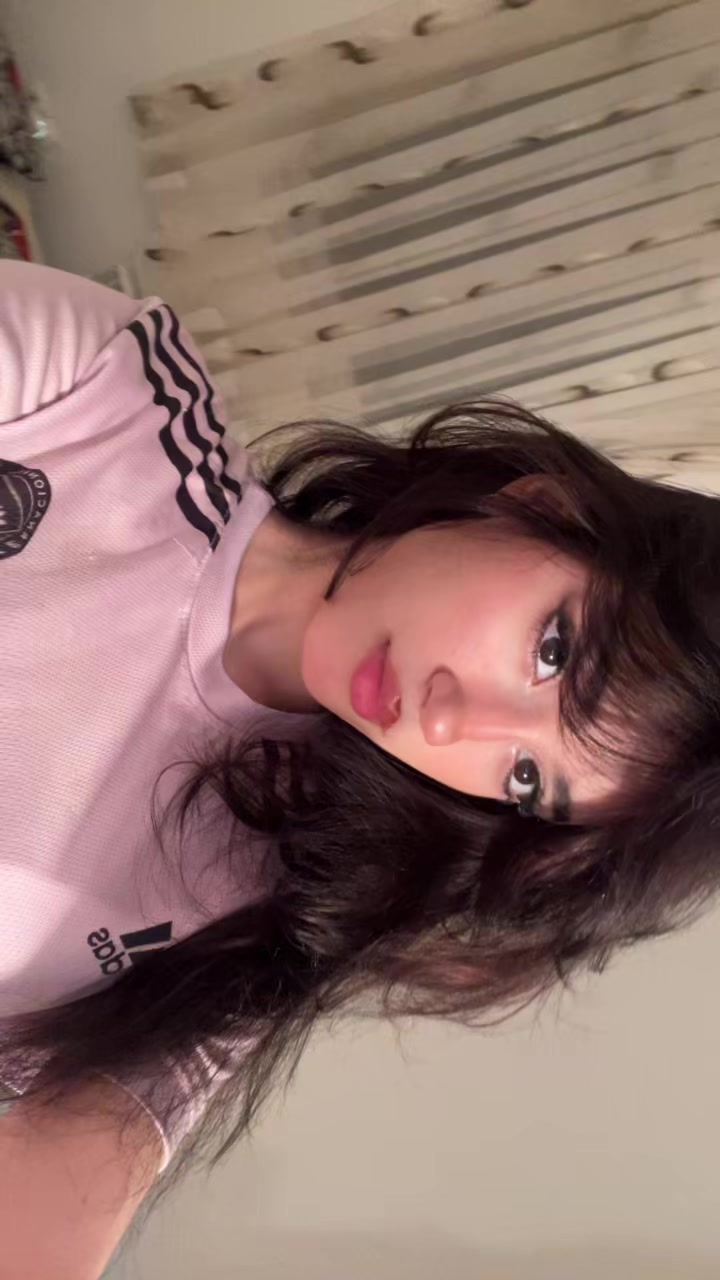 @B👩🏻🦱