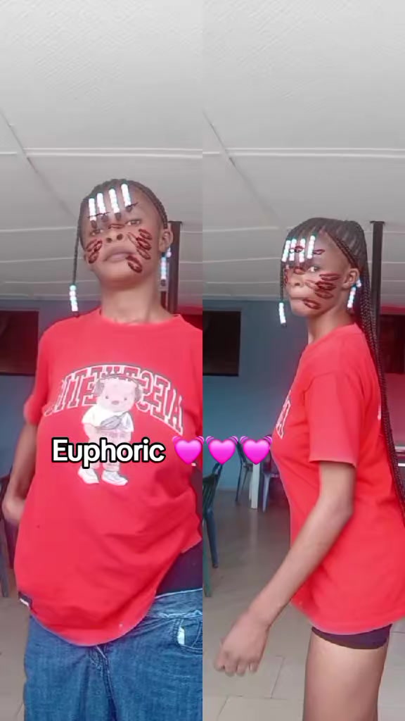@estherbby