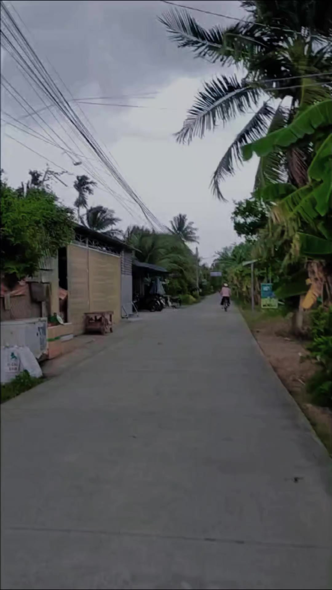 @Tầng