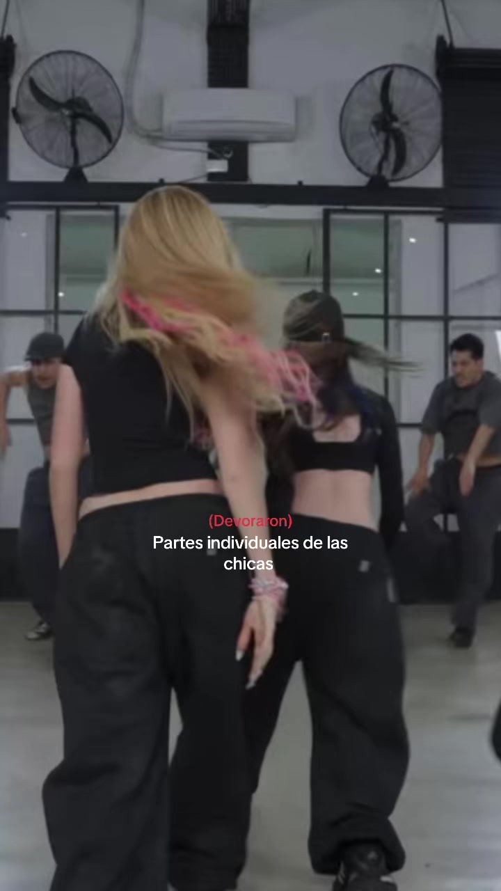 @๐ฆ POV:๐๐๐ ๐๐