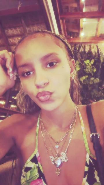 @pretty lil ting ting💋