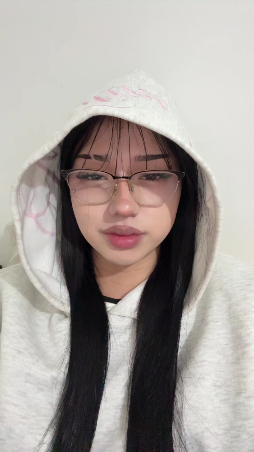 @️