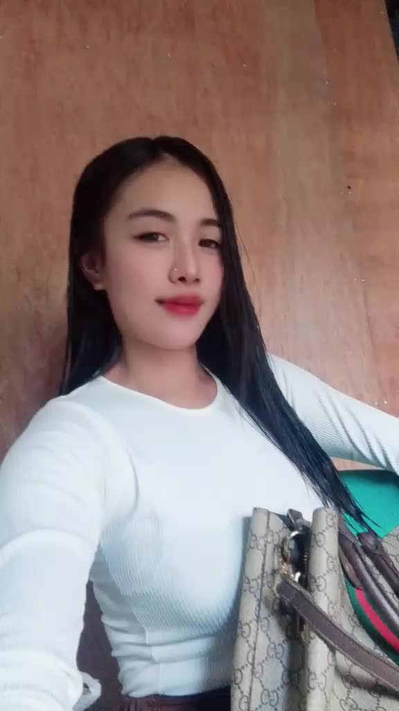 @Melay🫶
