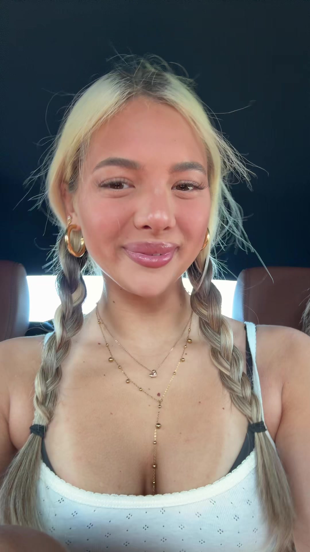 @Rina