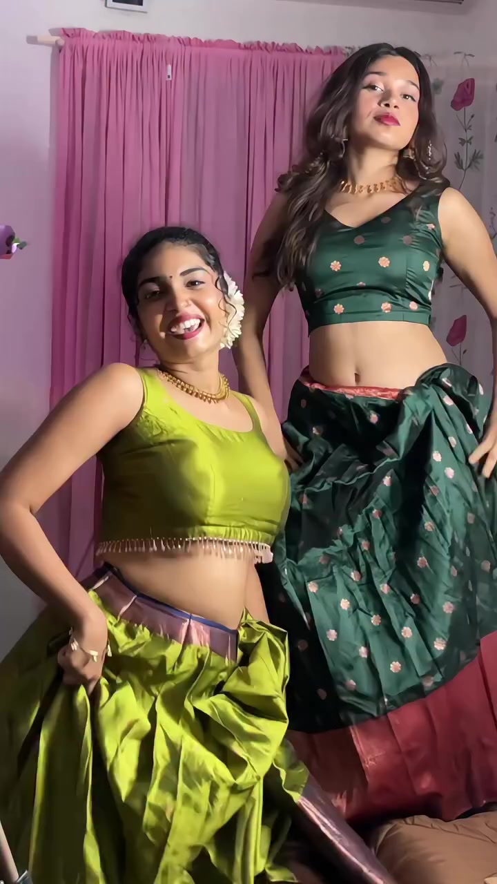 @Neeruttyy_Chinuttyy