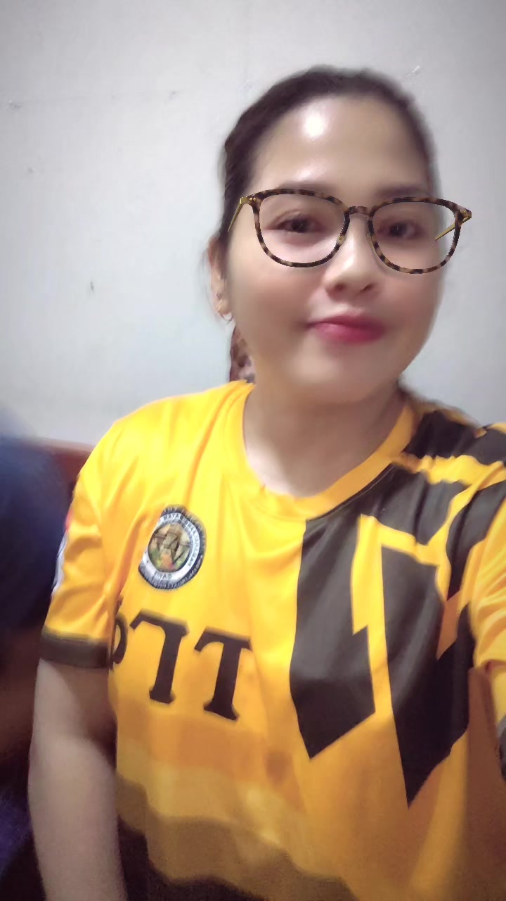 @yhen04