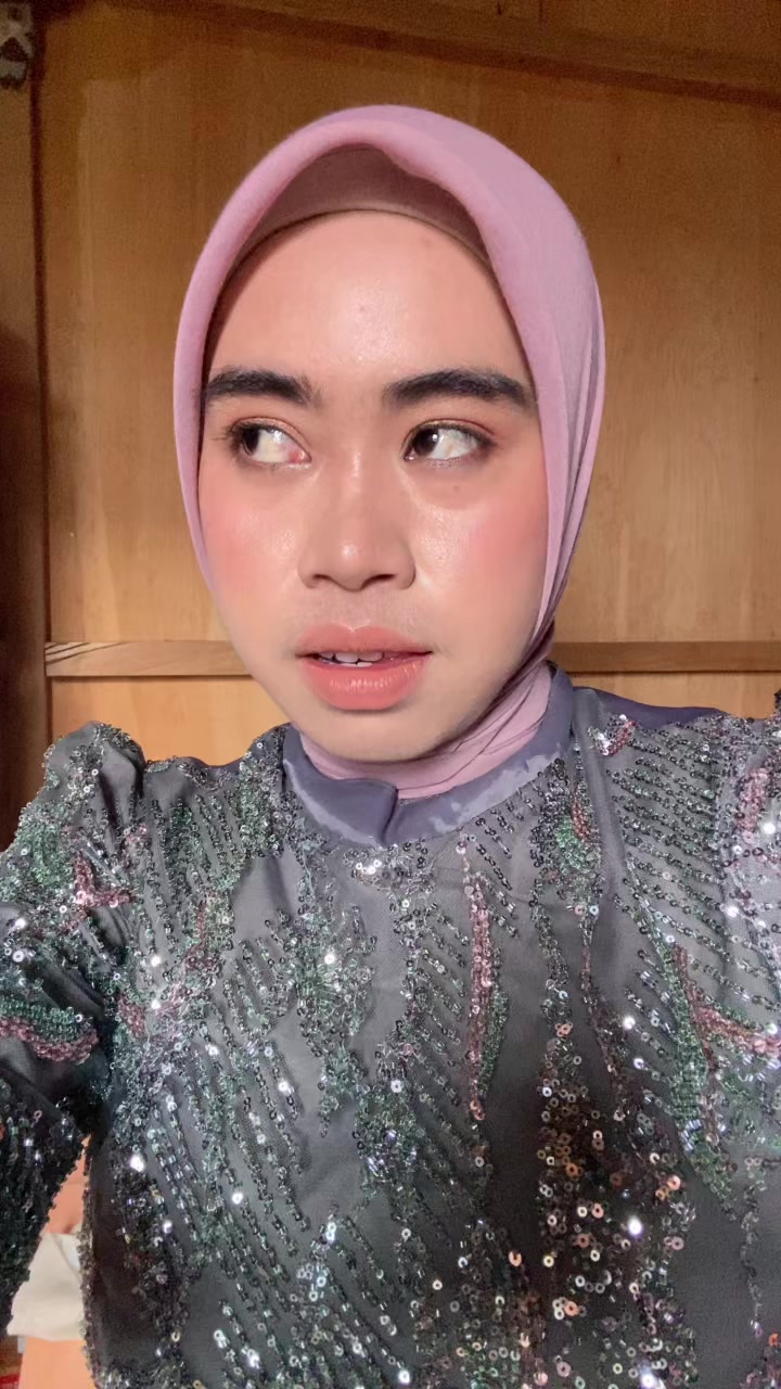@_aini