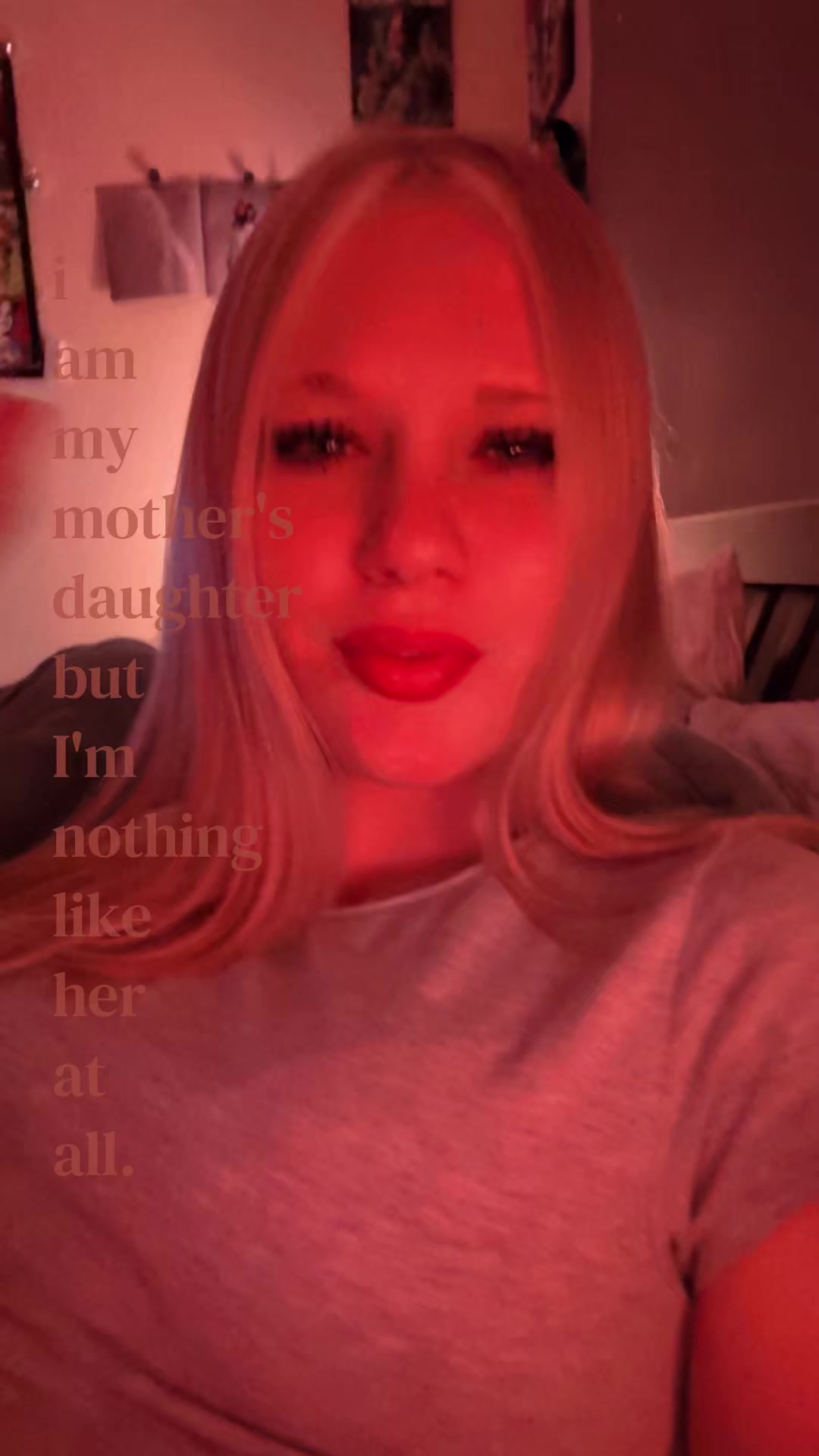 @ellaa🕸️
