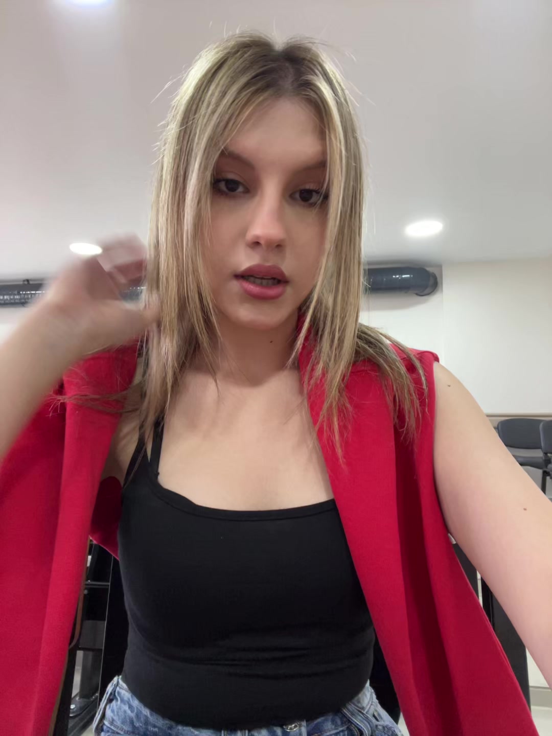 @nisaakgunn4