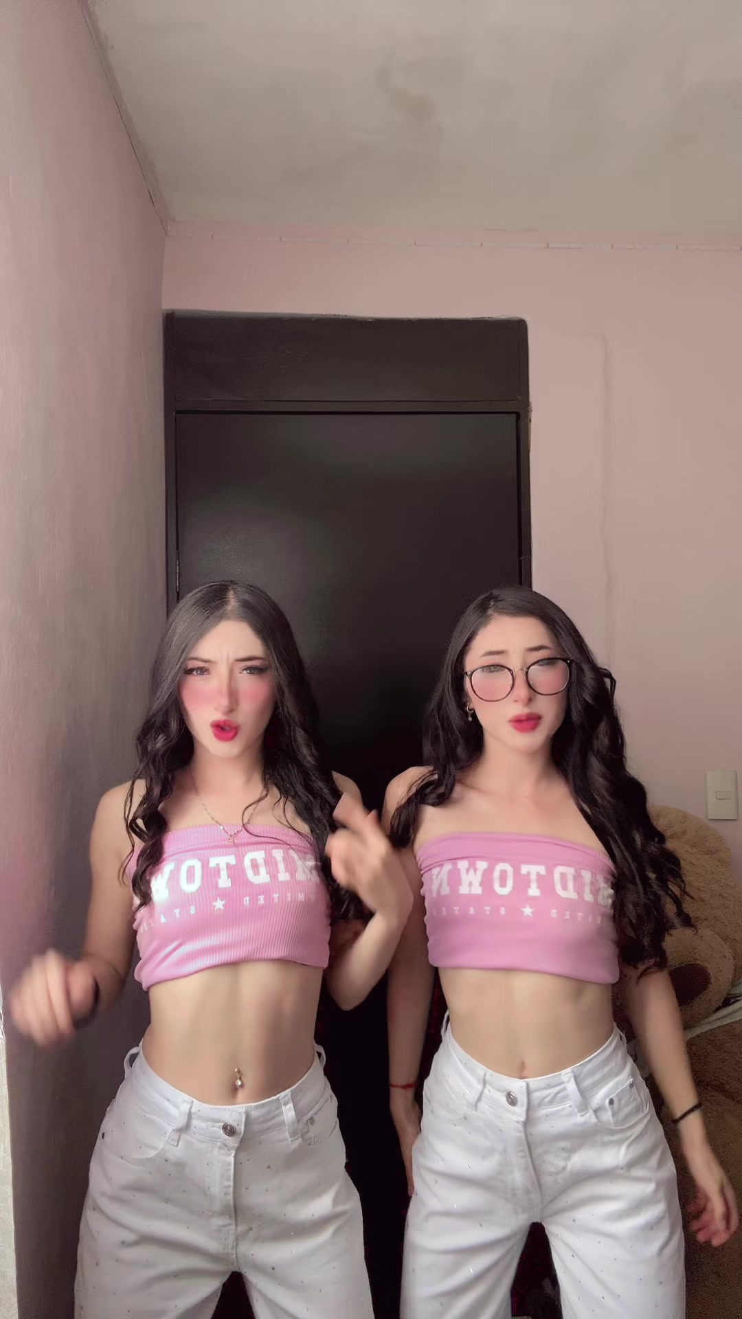 @Mellydanny