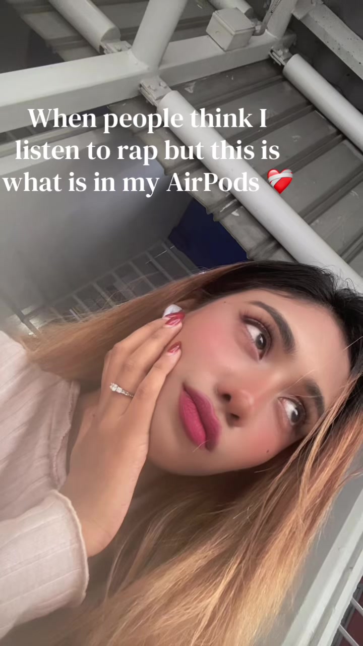 @Ash🤍