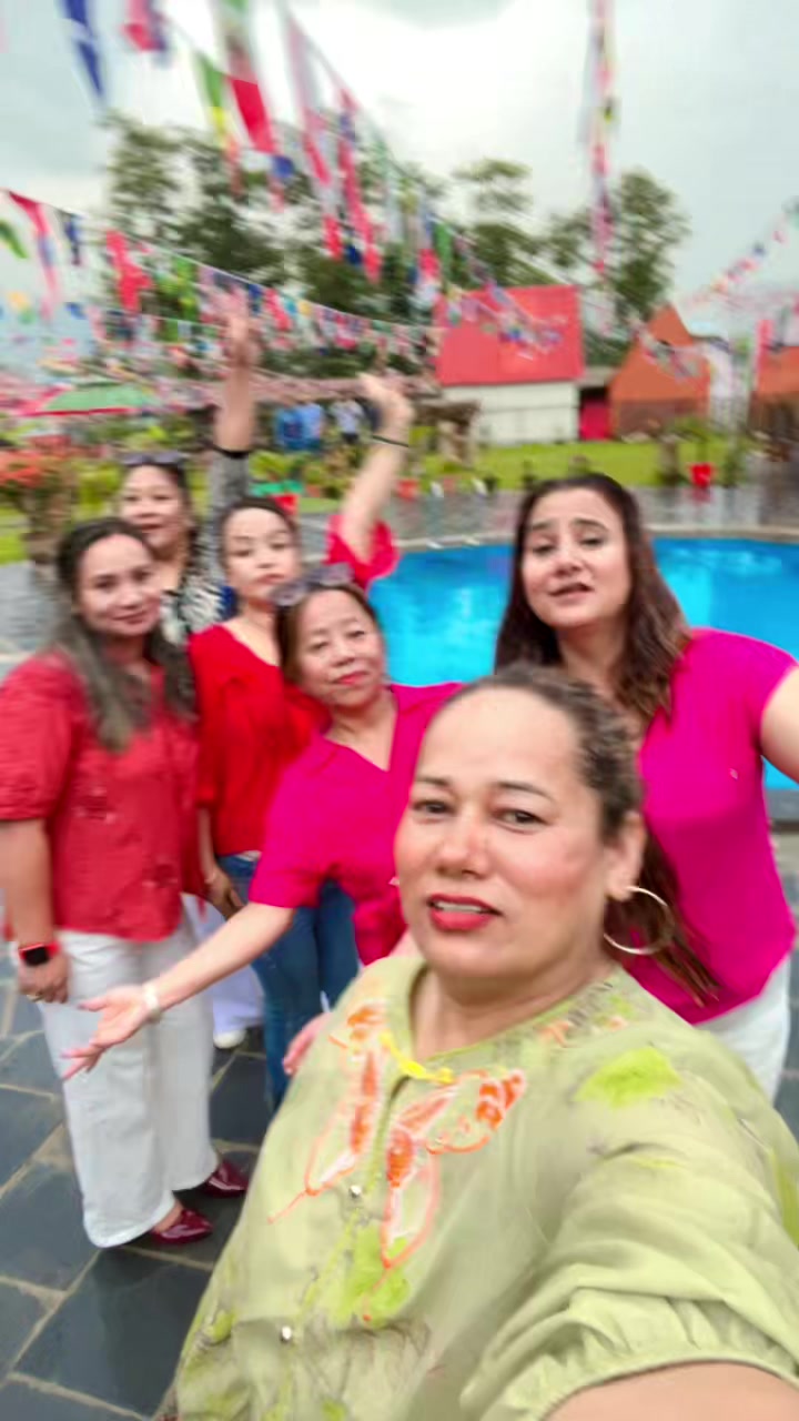 @Manju Gurung