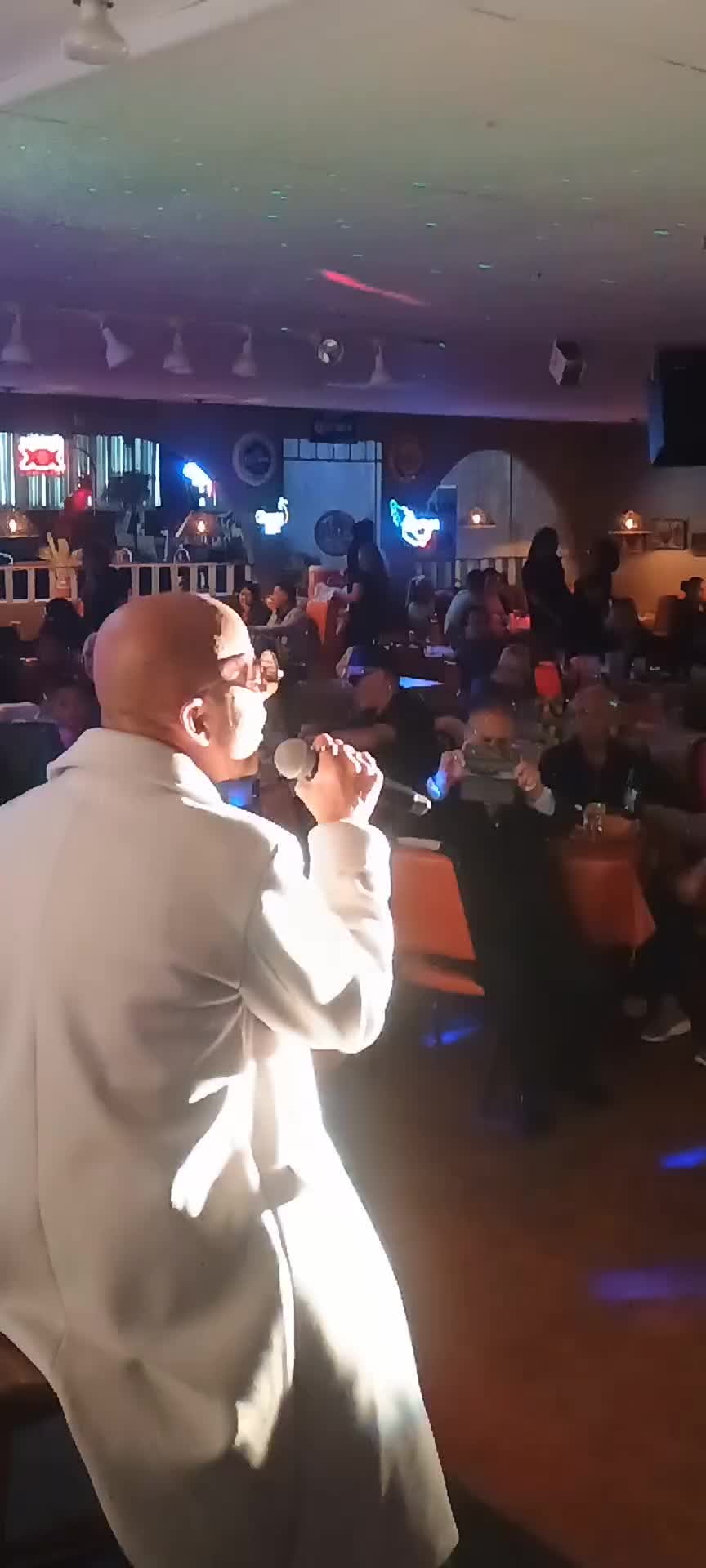 @Ro' Mello Romero