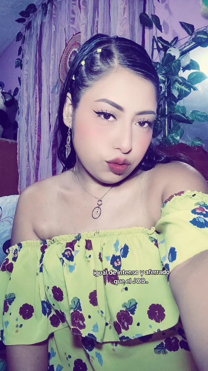 @𝓩𝓾𝓻𝔂 🍓✨
