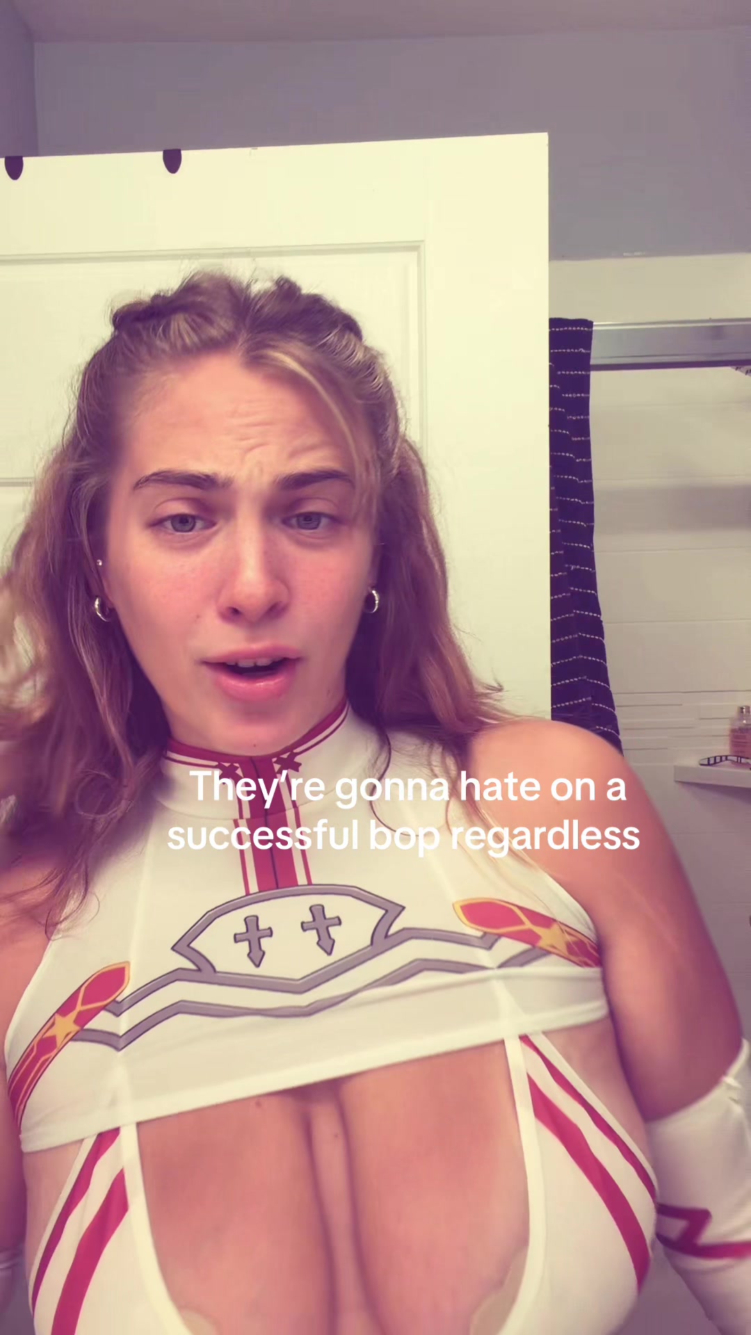 @Sophi