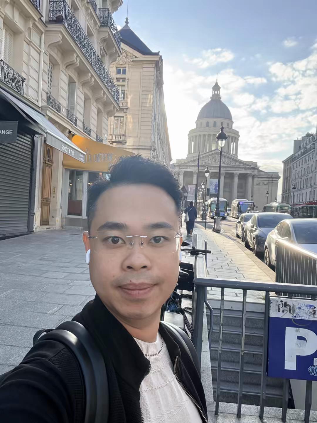 @Việt Anh Paris 🇲🇫🇻🇳