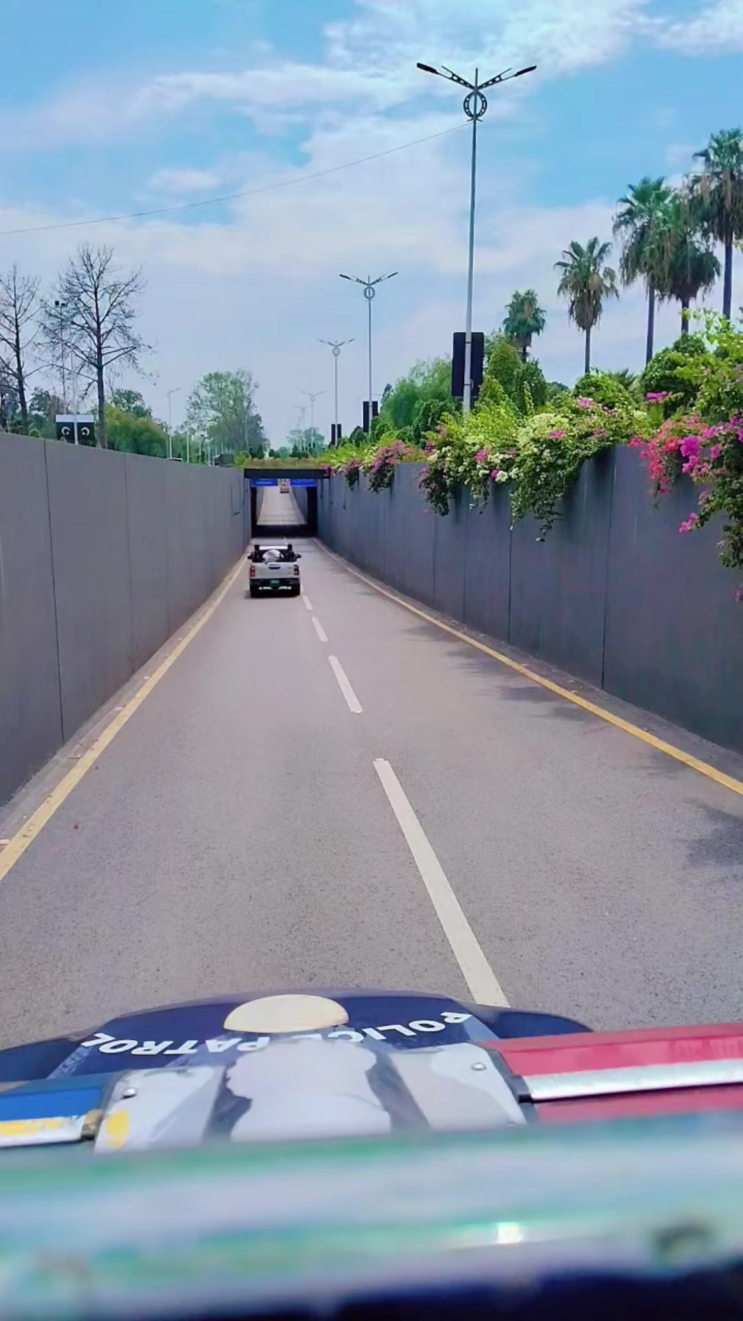 @𝑸𝒂𝒊𝒔 𝑴𝒂𝒏𝒊𝒌 🚔💫