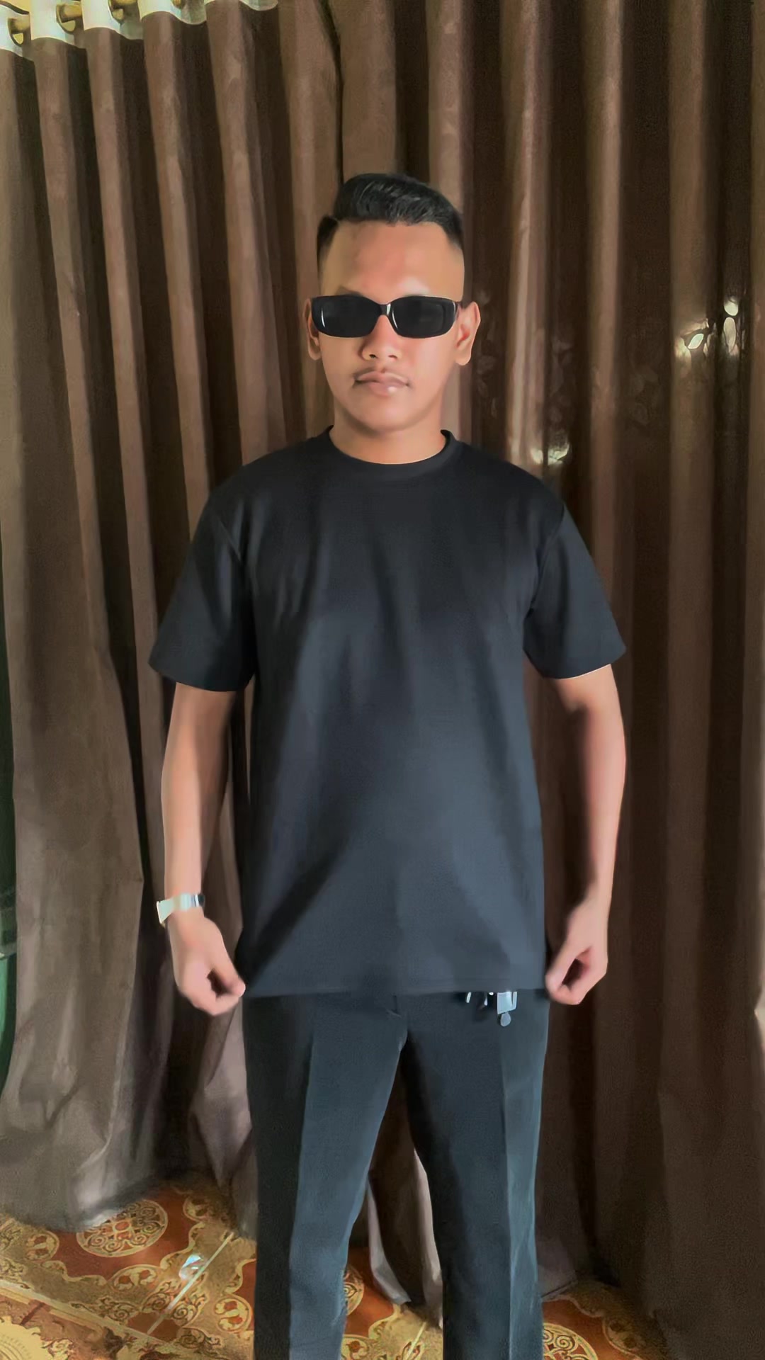 @Rioo
