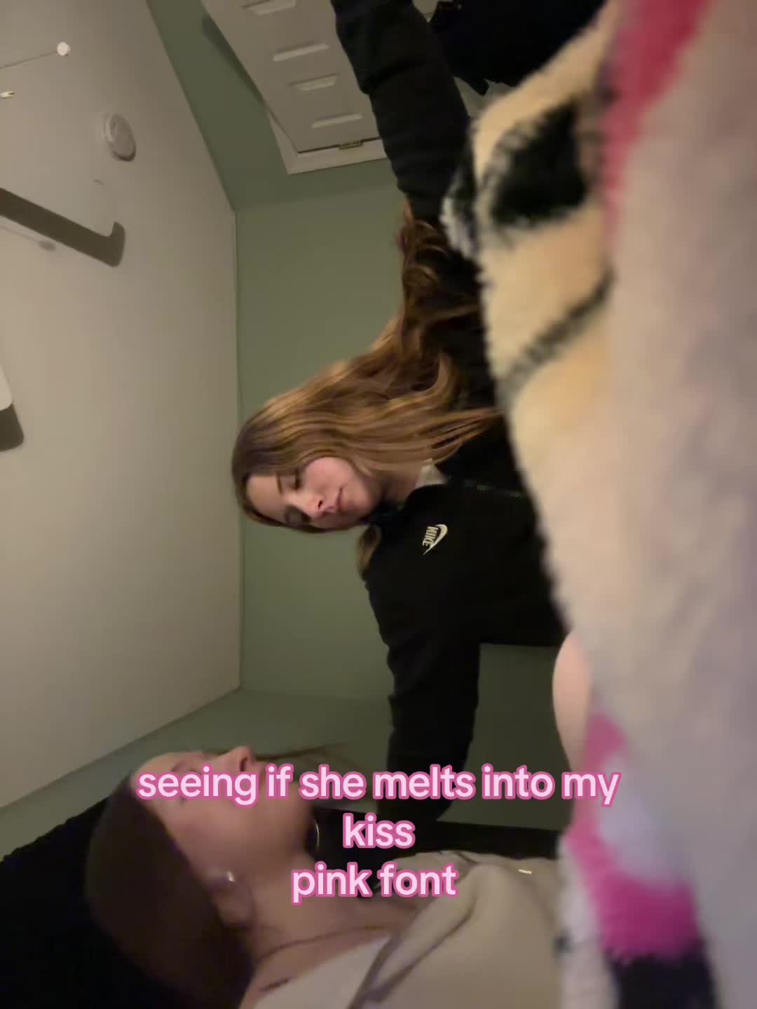 @reynii