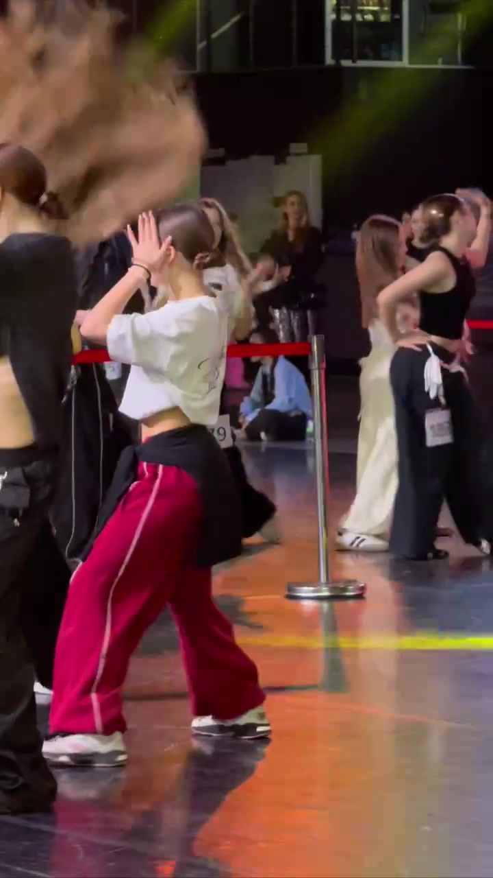 @eva.dance
