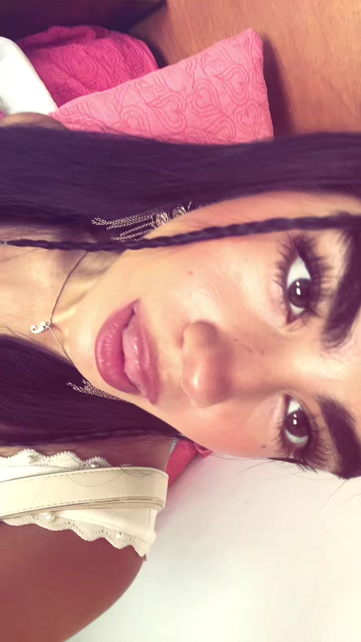 @Camiimunozd