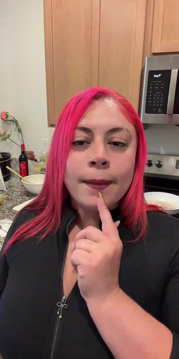 @Pinkyurge