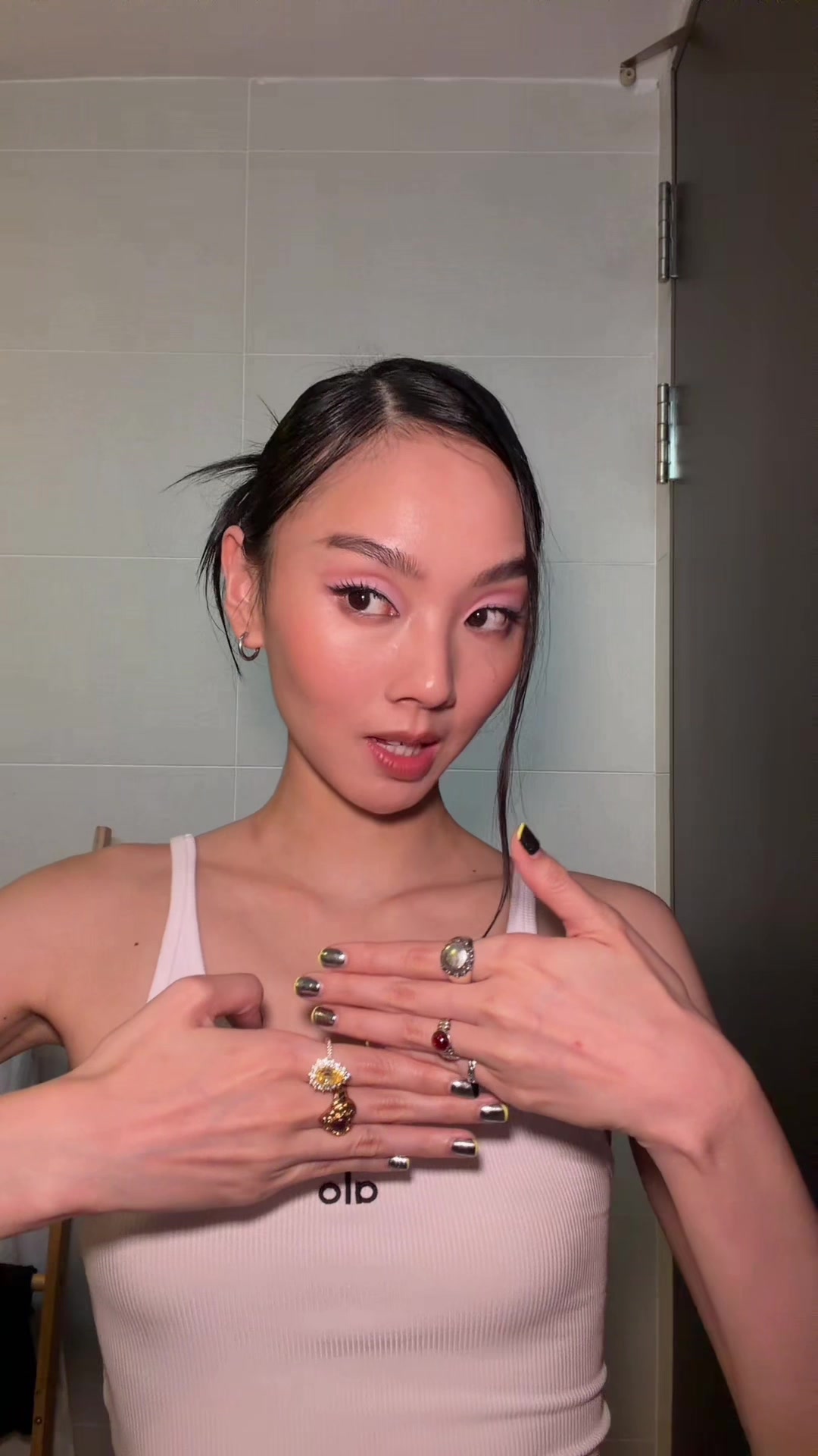 @nicxliew