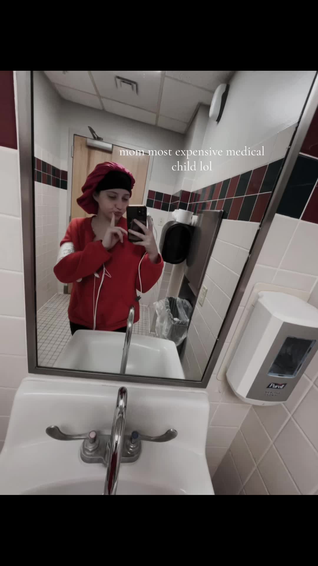 @👻