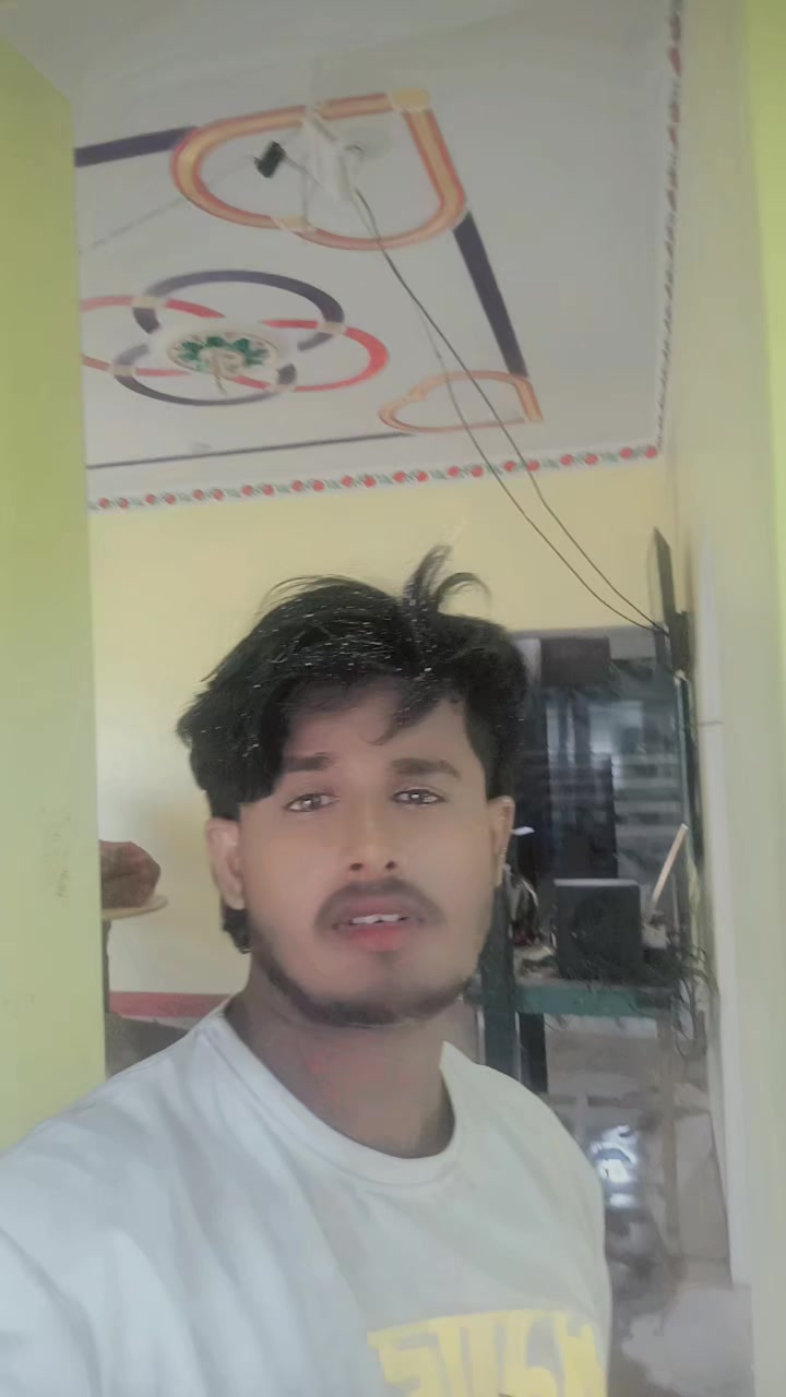 @SIMPAL BOY ❤️🤗🤗❤️
