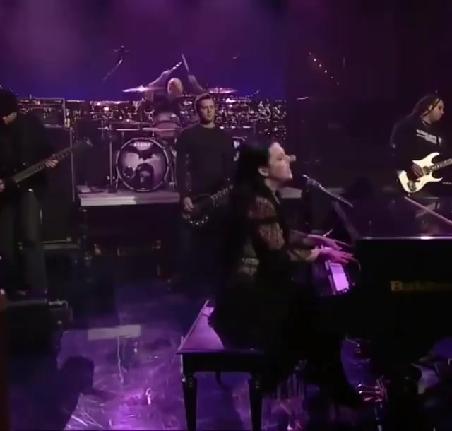 @Evanescence (Fans)