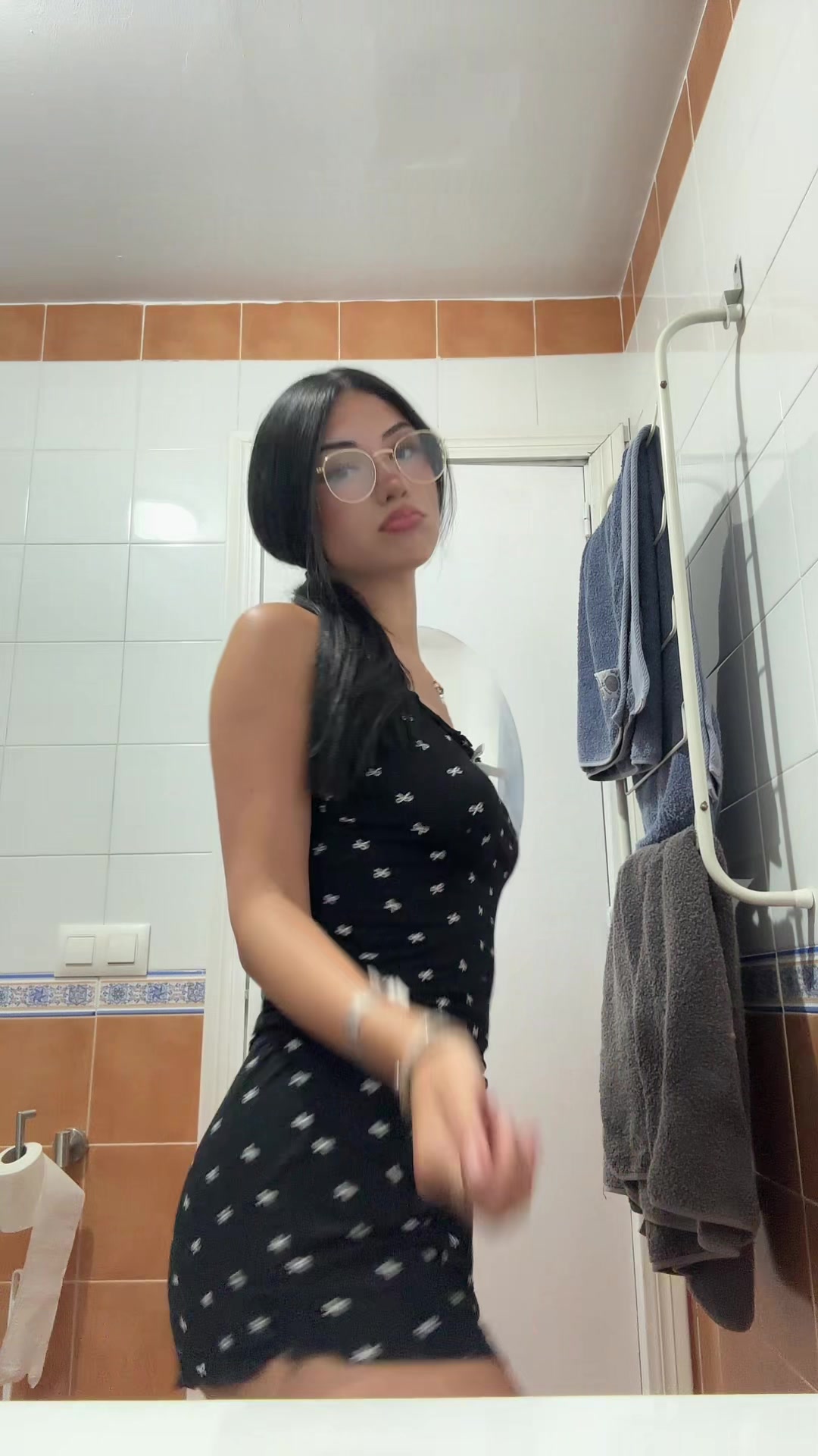 @🦦
