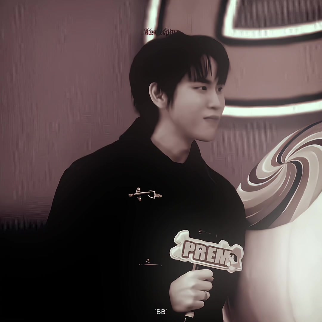 @Muse Zephyr 𝜗𝜚