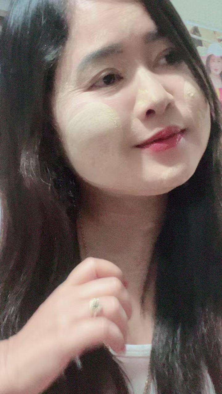 @🦋ပန်းနု🩵