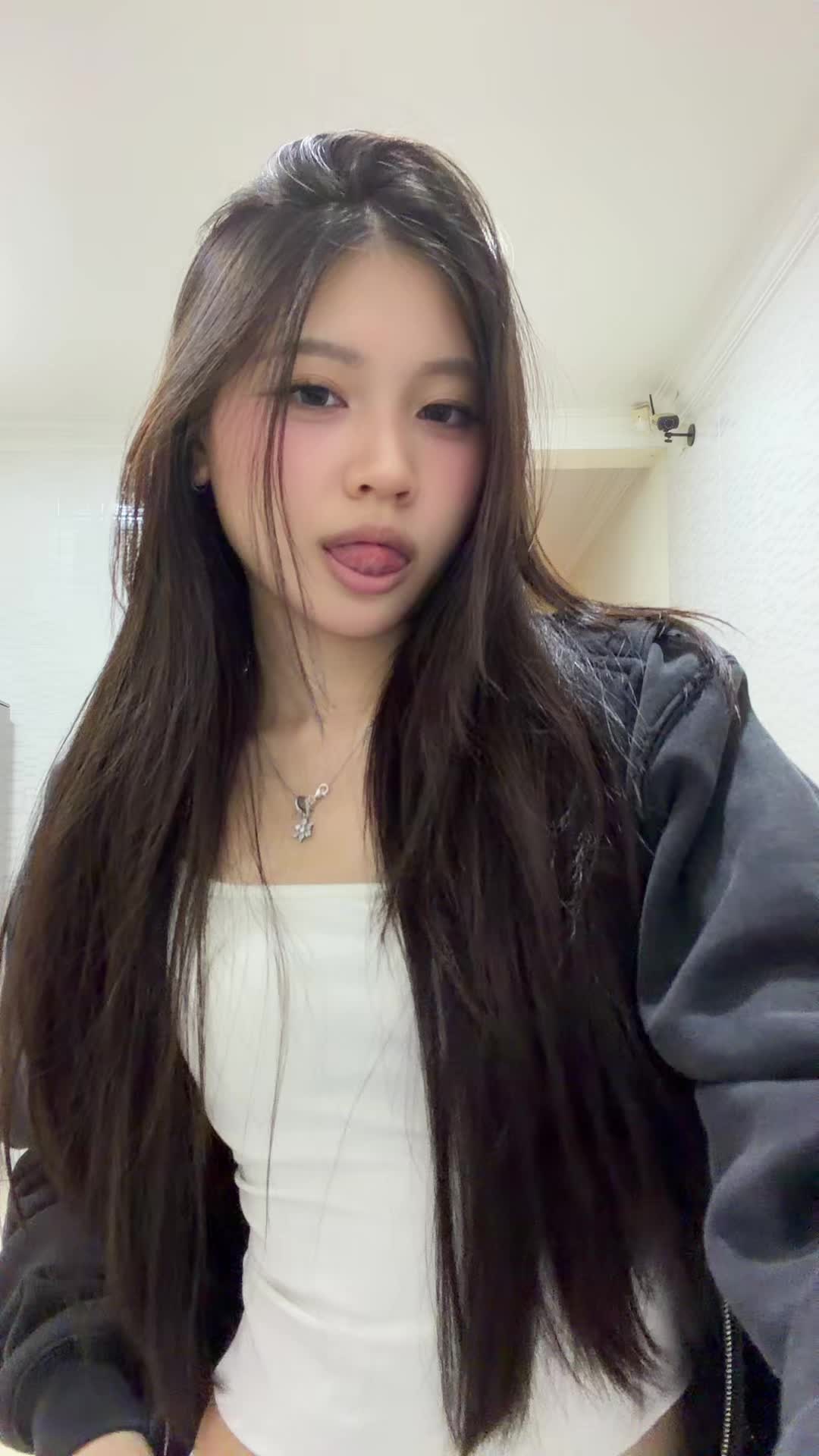 @breena ๐๐หโ