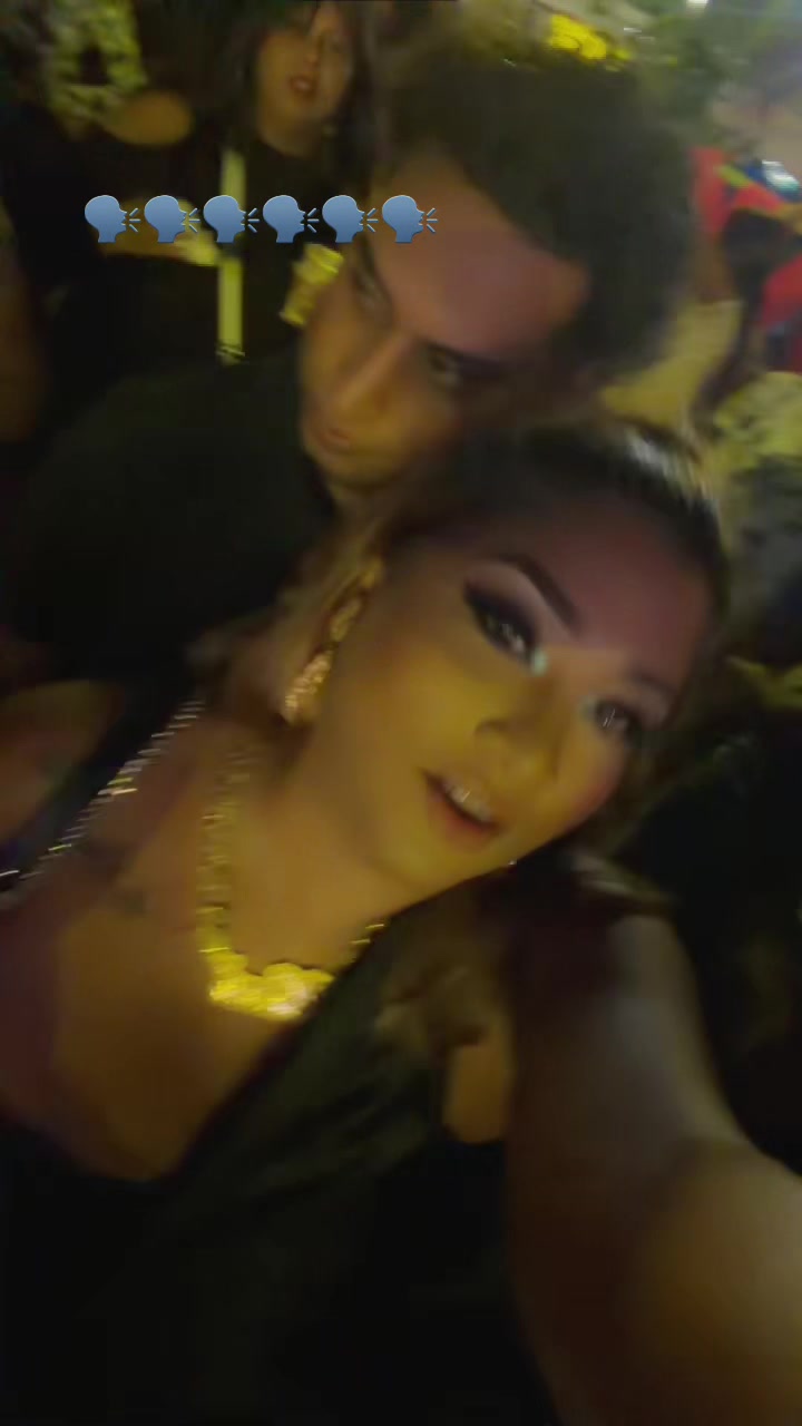 @Miss Naomi