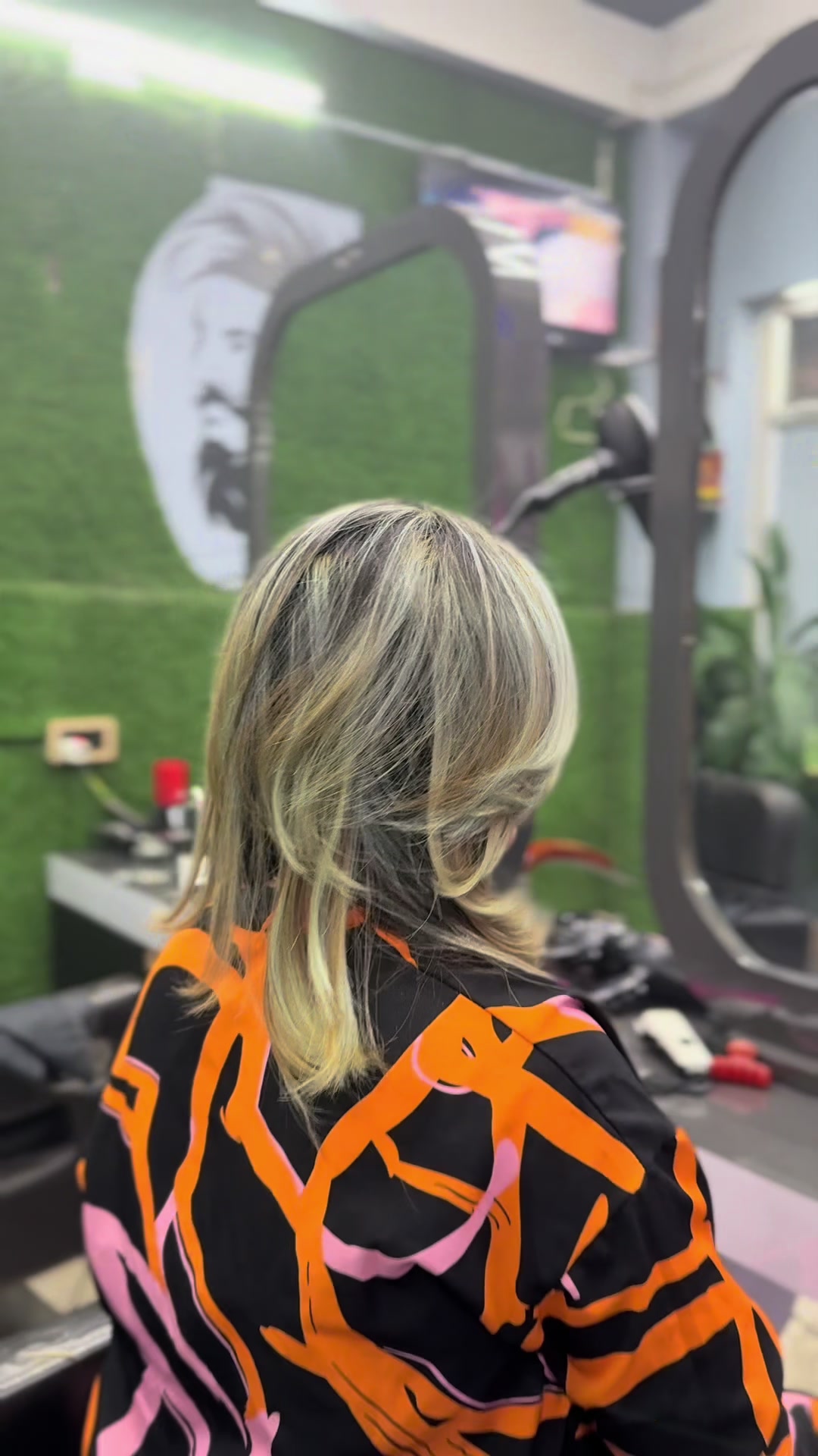 @King&Queenunisexsalon