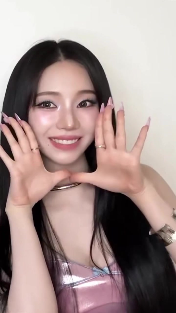 @☺︎