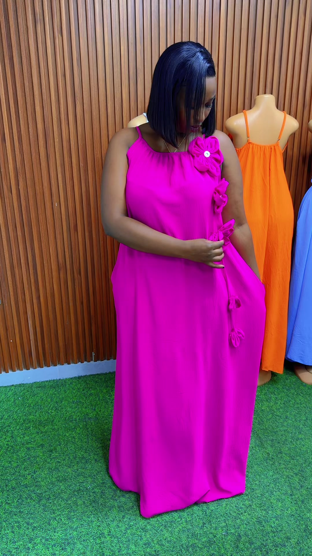 @QUEENS CLASSY COLLECTION