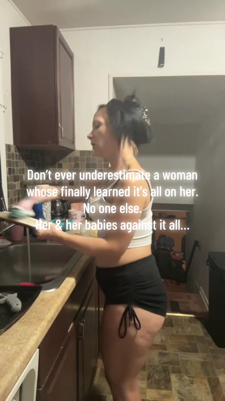 @little_miss_sm0kesal0t