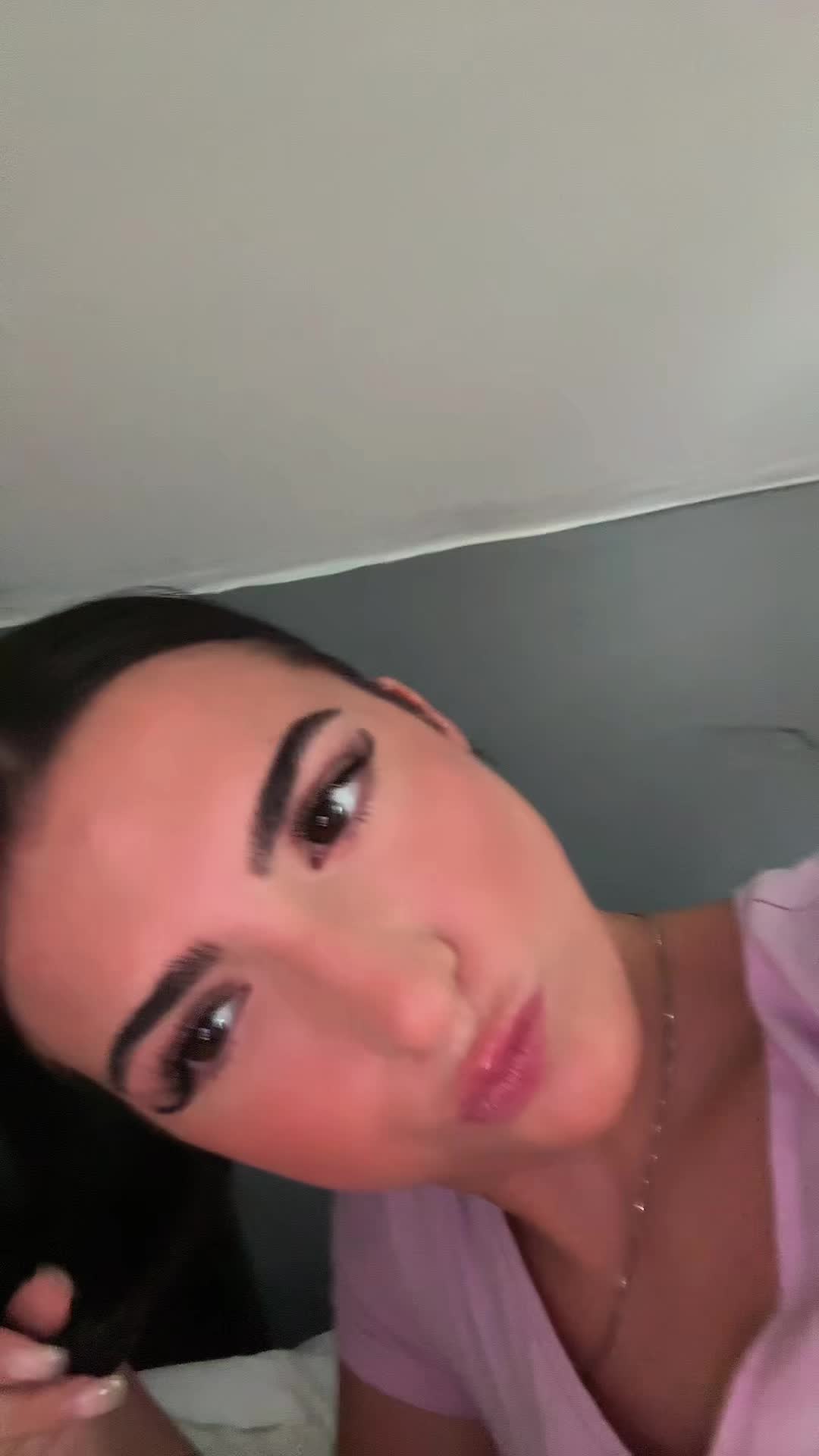 @Julianna