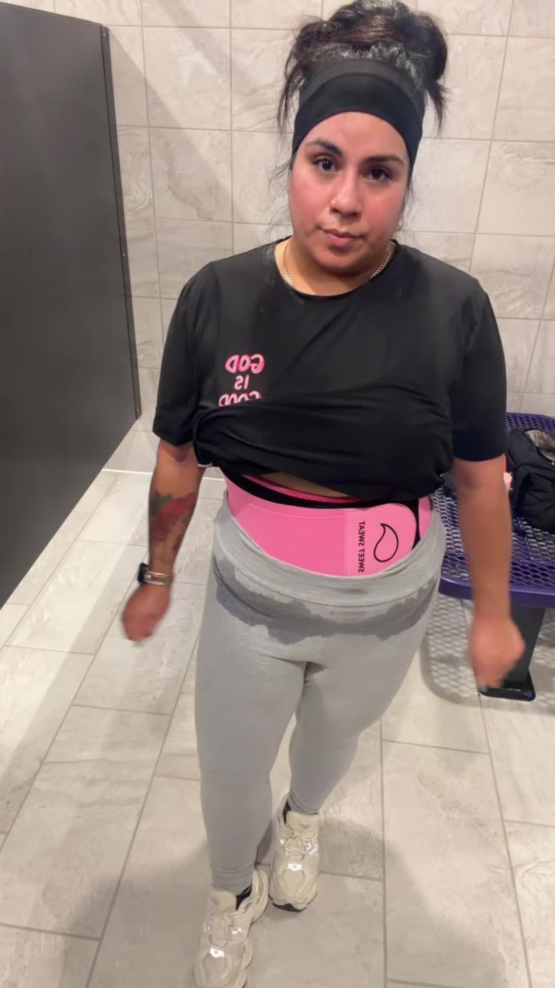 @Rina Acuña ✨
