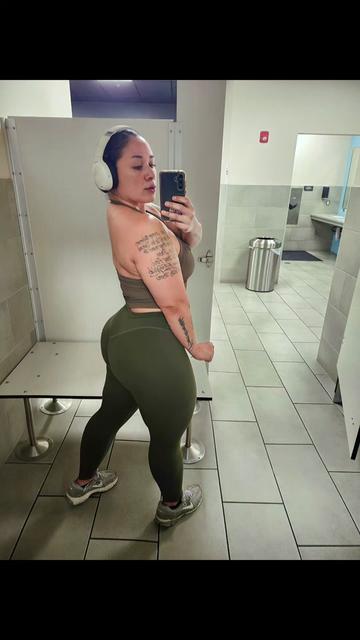 @Blk.heart.Dee