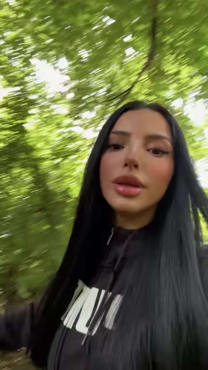 @Kenza Djoudi 🐝
