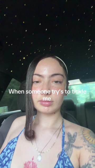 @whitegirl