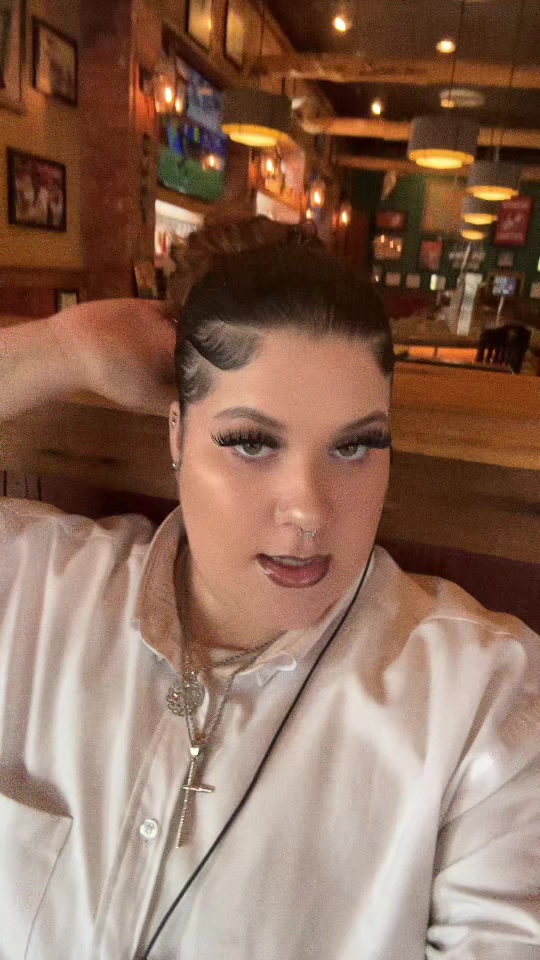 @DAVRIANA K🩷