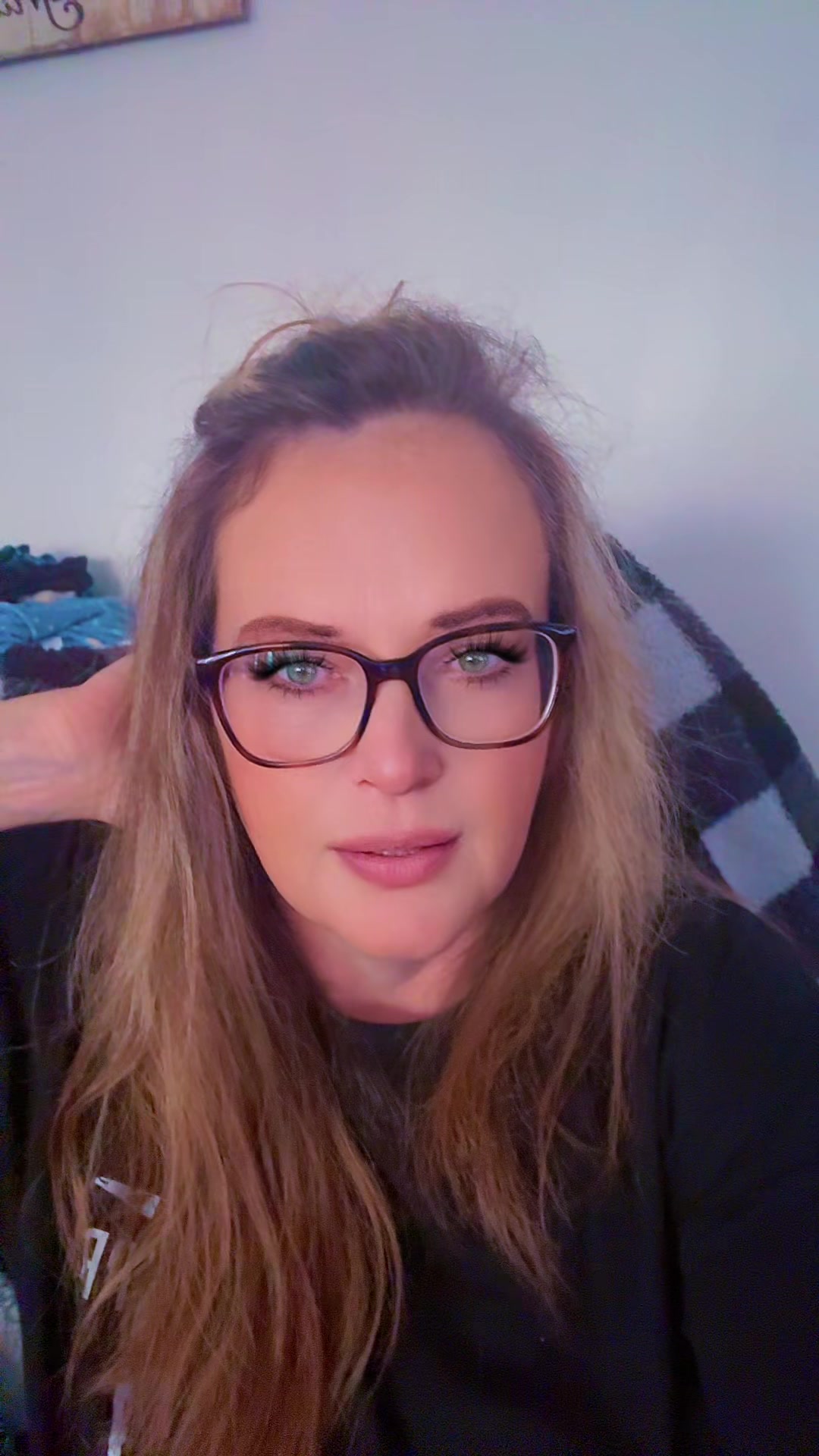 @MrsAngelaWV