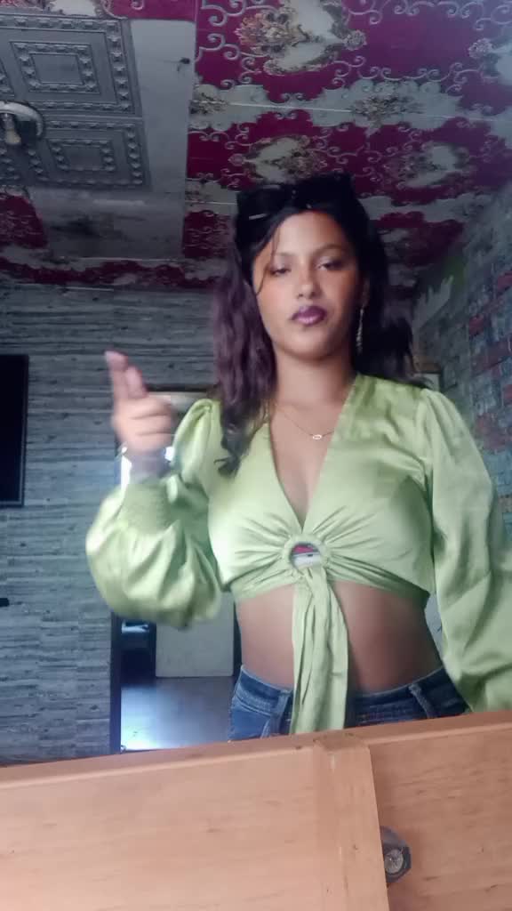@Šakur oxx SNM Lisa Nela😘💋💖