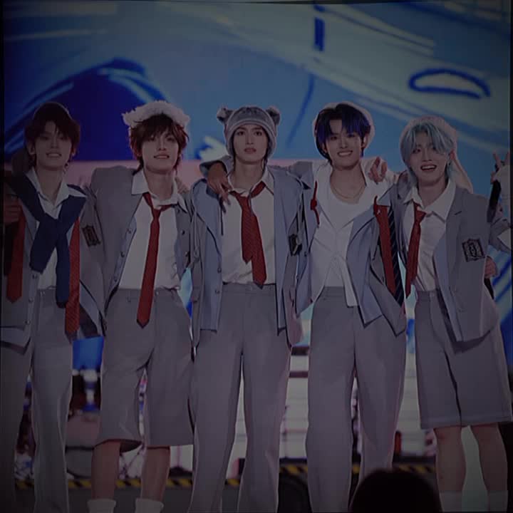 @TOP登陆少年_左航ᡣ𐭩