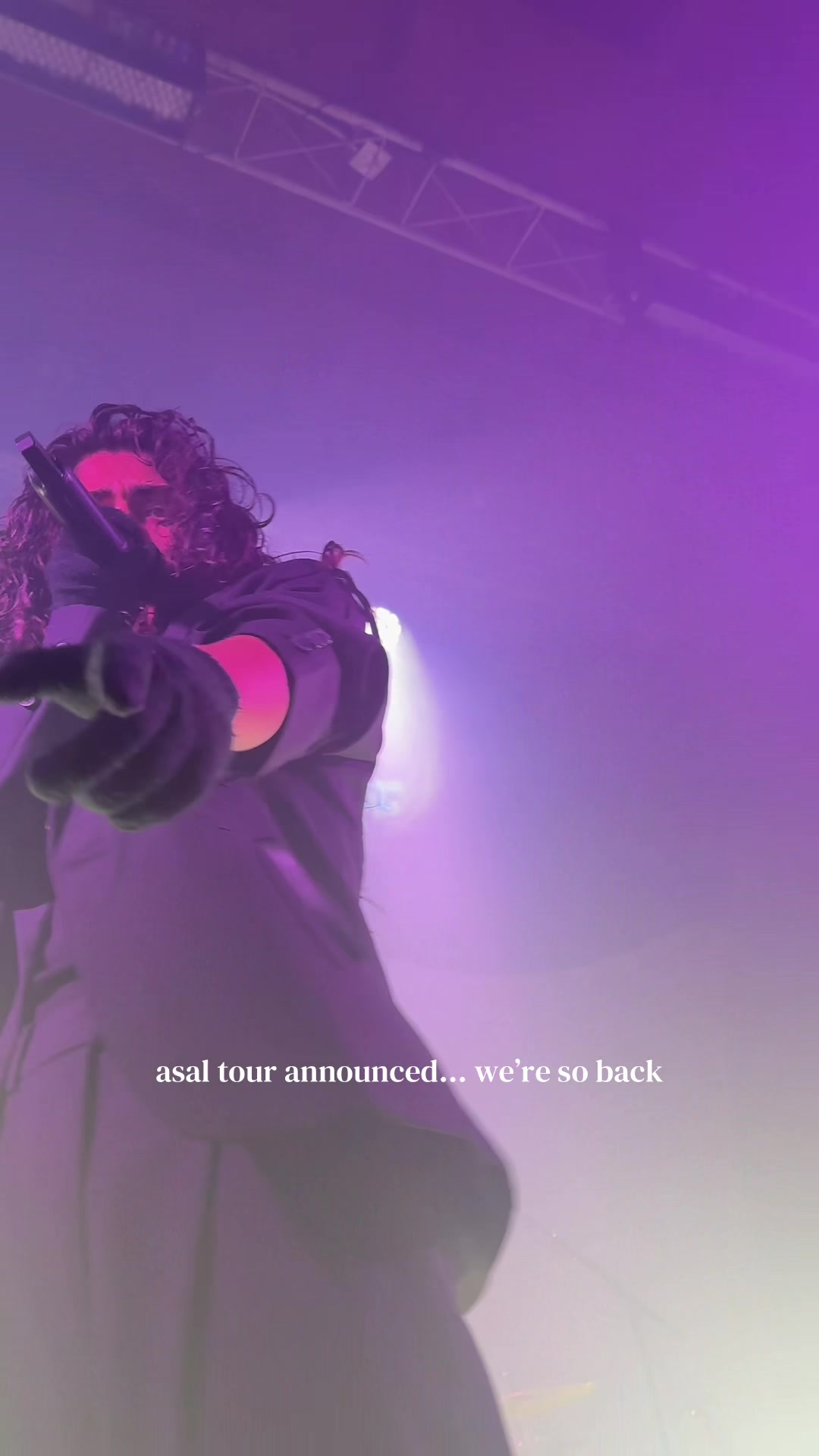 @v <3