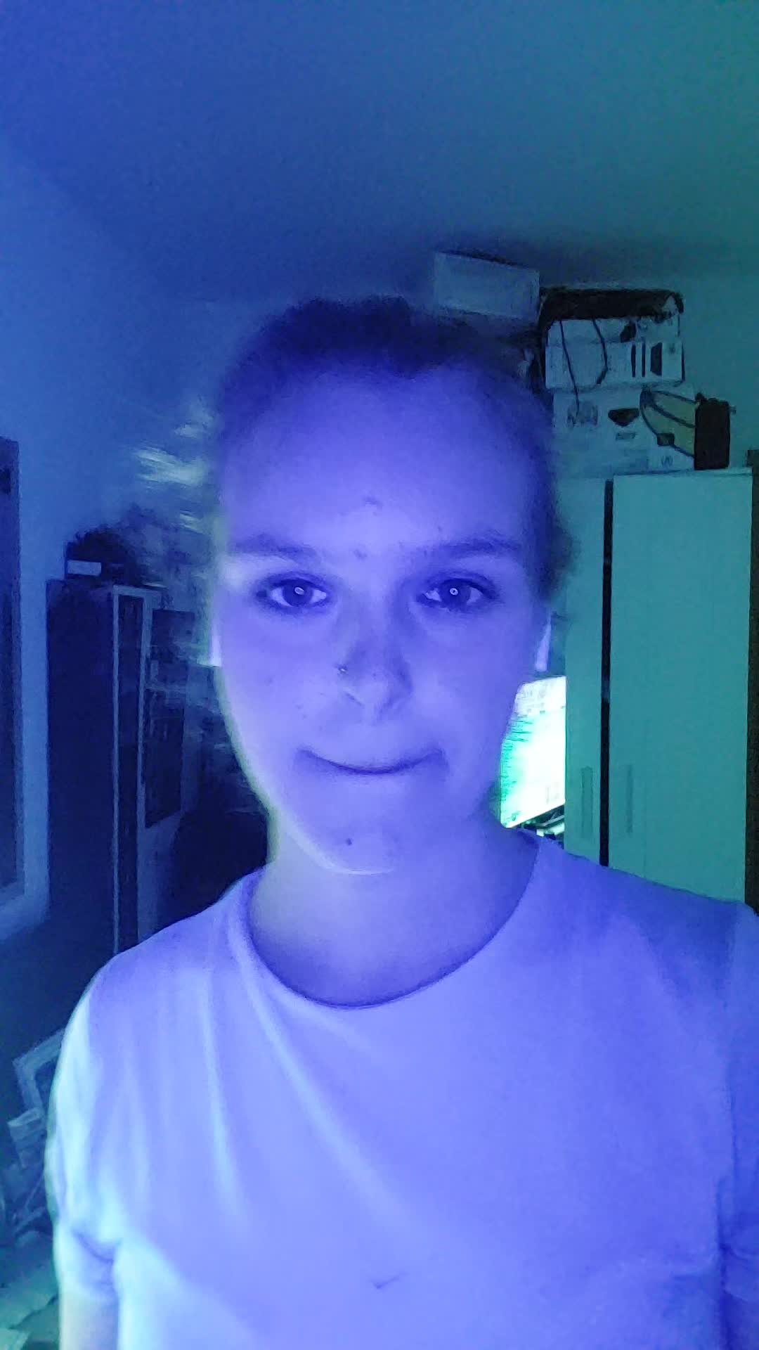 @𝓔𝓶𝔂 🫧